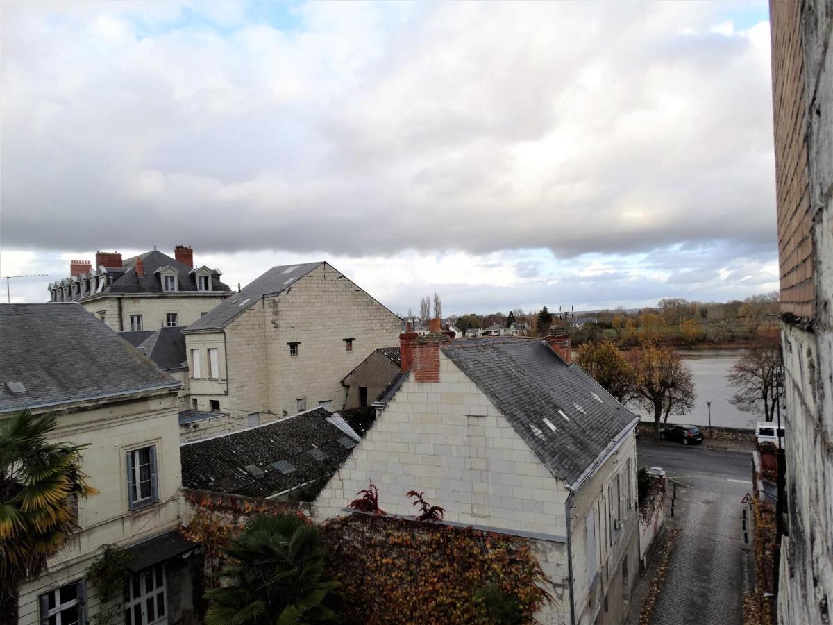 Vue Splendide Sur Chateau Saumur Exteriér fotografie